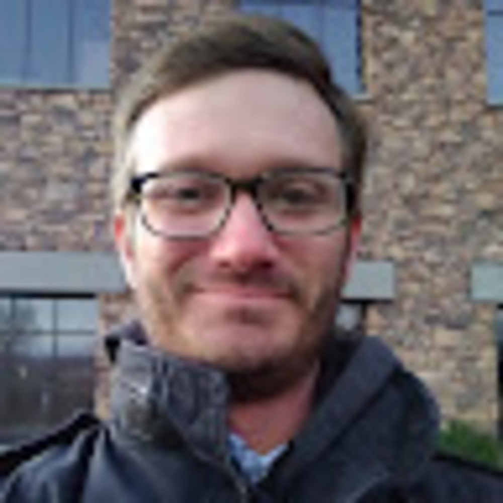 Meet your Posher, Adam